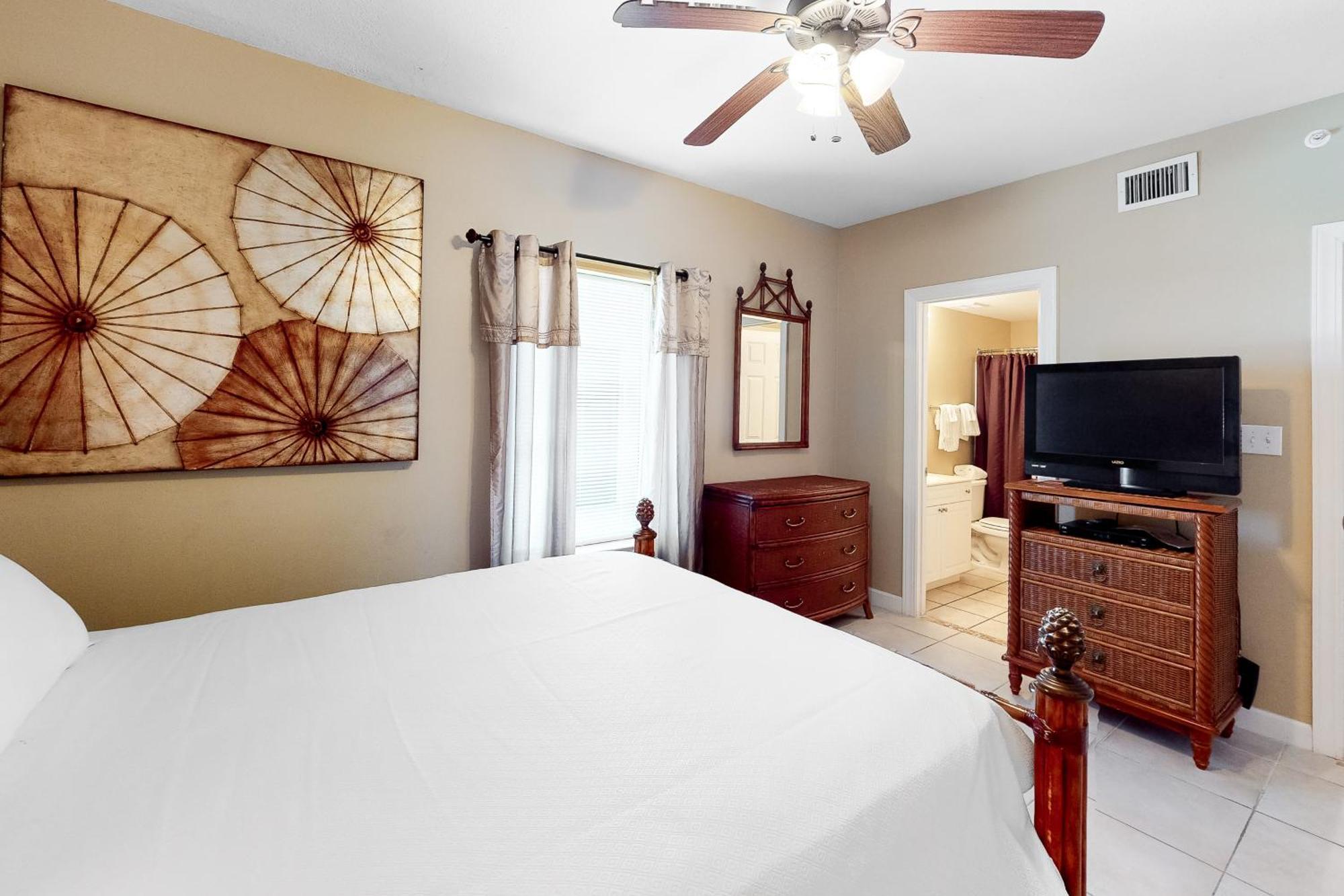 Admirals Quarters Villa Orange Beach Room photo