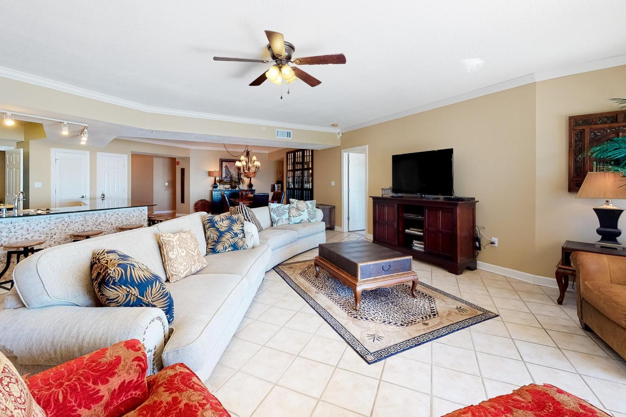 Admirals Quarters Villa Orange Beach Room photo