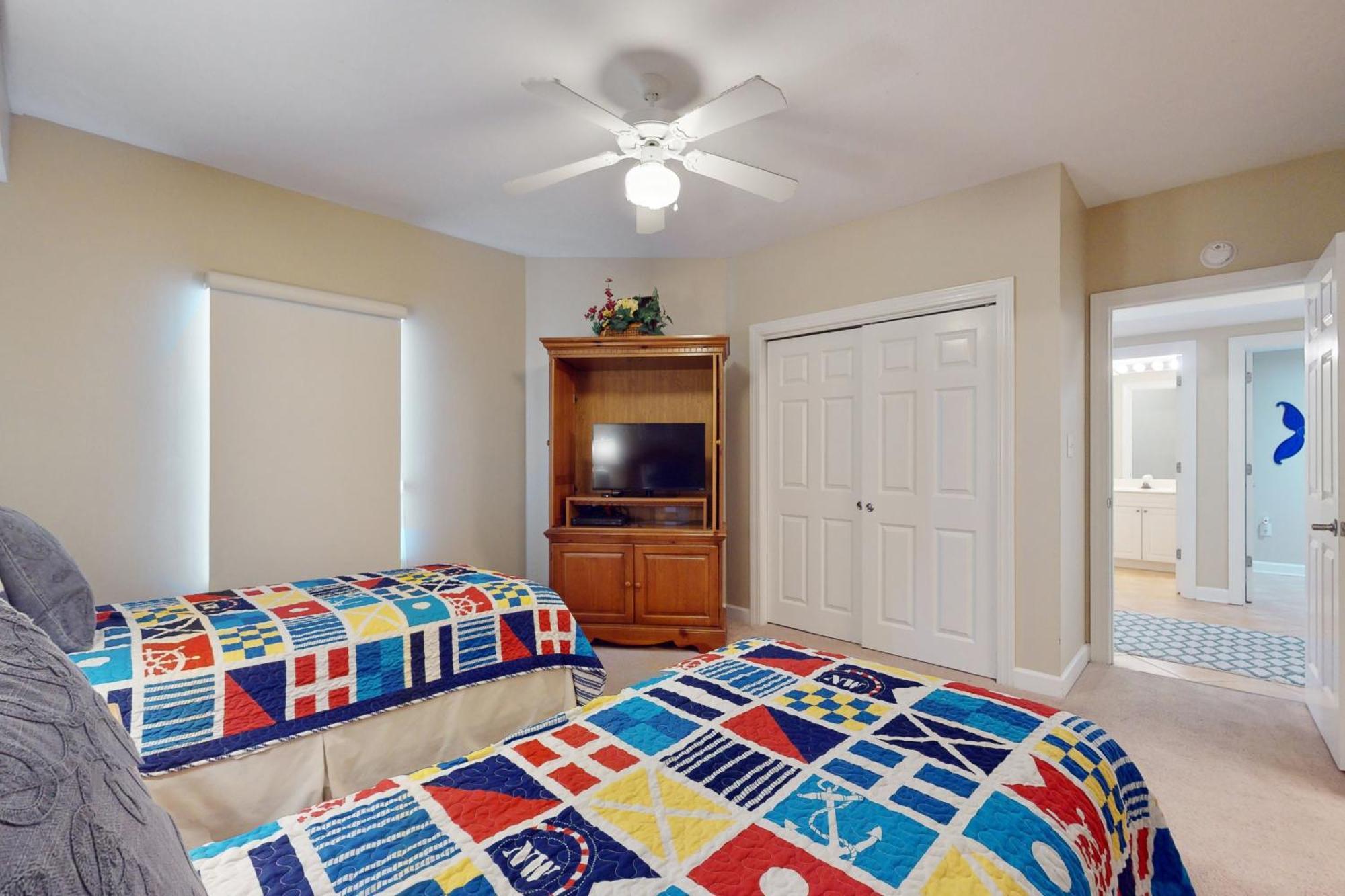 Admirals Quarters Villa Orange Beach Room photo