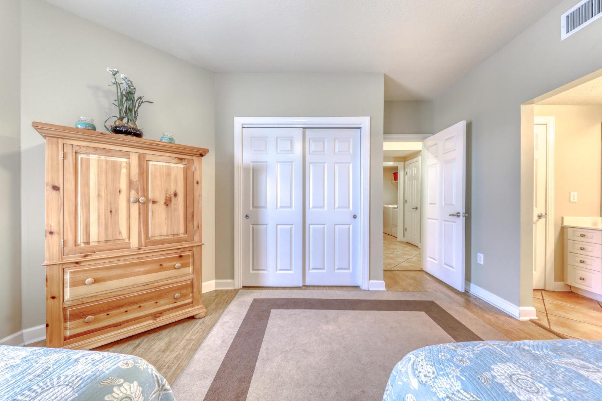 Admirals Quarters Villa Orange Beach Room photo