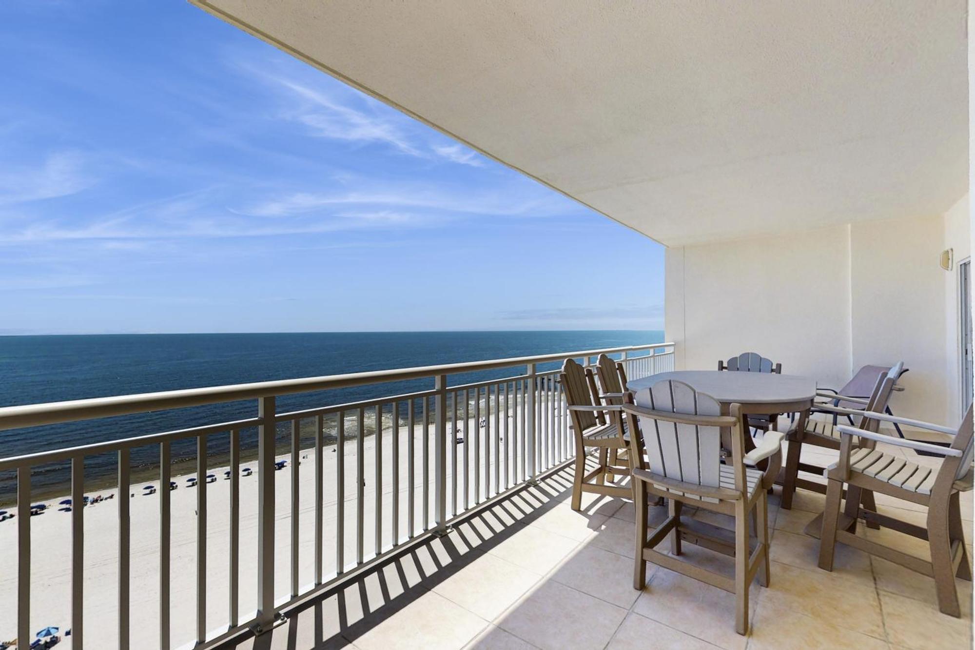 Admirals Quarters Villa Orange Beach Room photo